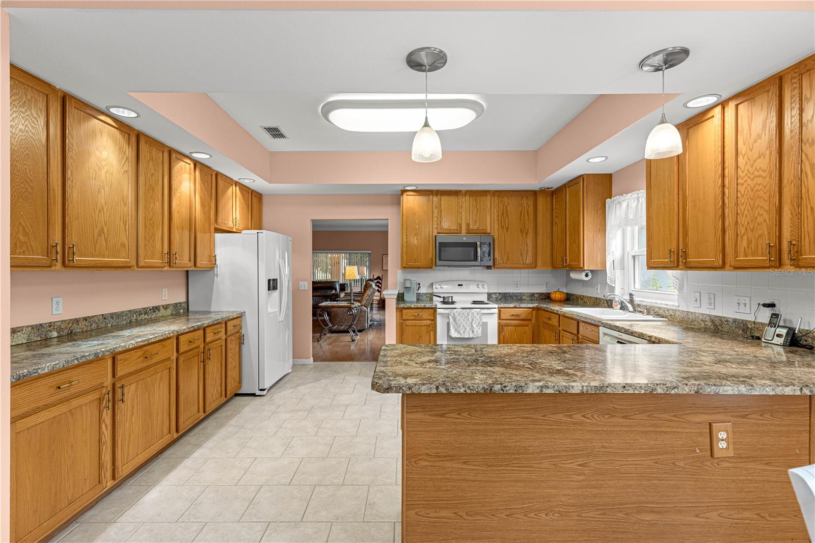 Image 34 of 50 For 9200 93rd Circle