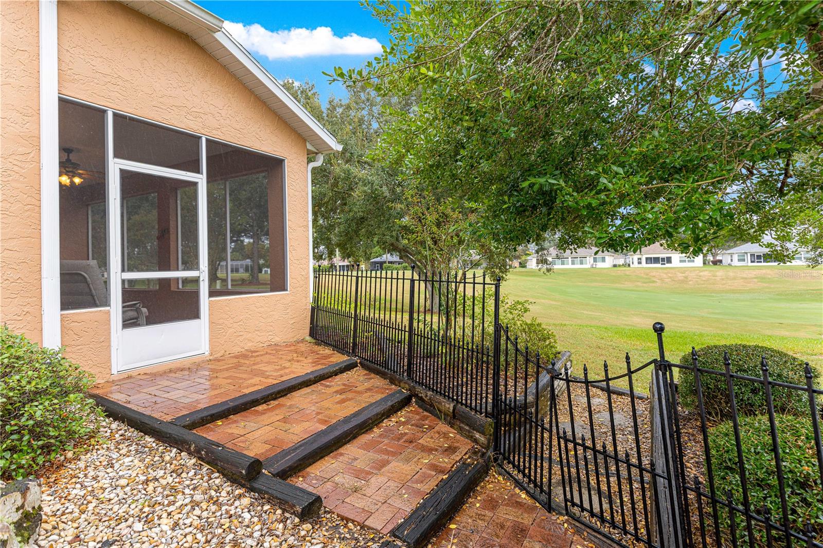 Image 43 of 50 For 9200 93rd Circle