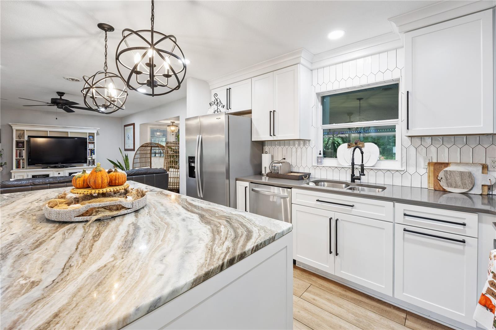 Image 21 of 50 For 1340 16th Street