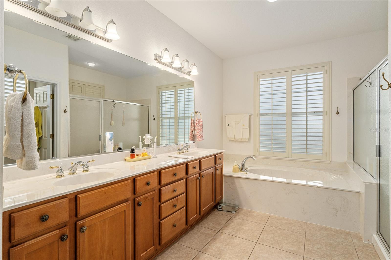 Image 17 of 80 For 8806 132nd Loop
