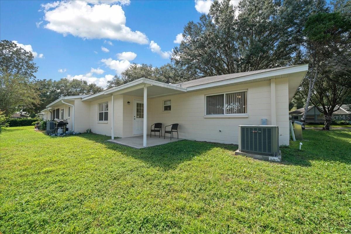 Image 11 of 57 For 9755 94th Terrace A