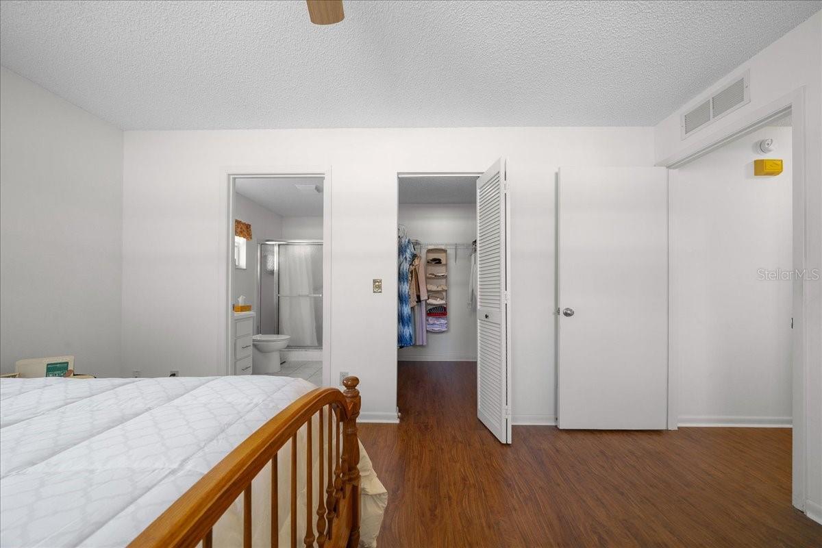 Image 36 of 57 For 9755 94th Terrace A