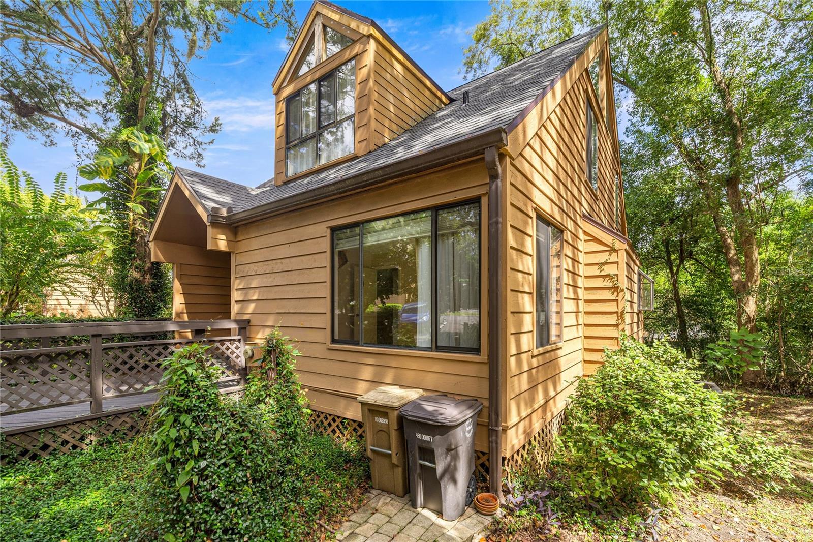 Image 3 of 28 For 1621 2nd Street 201
