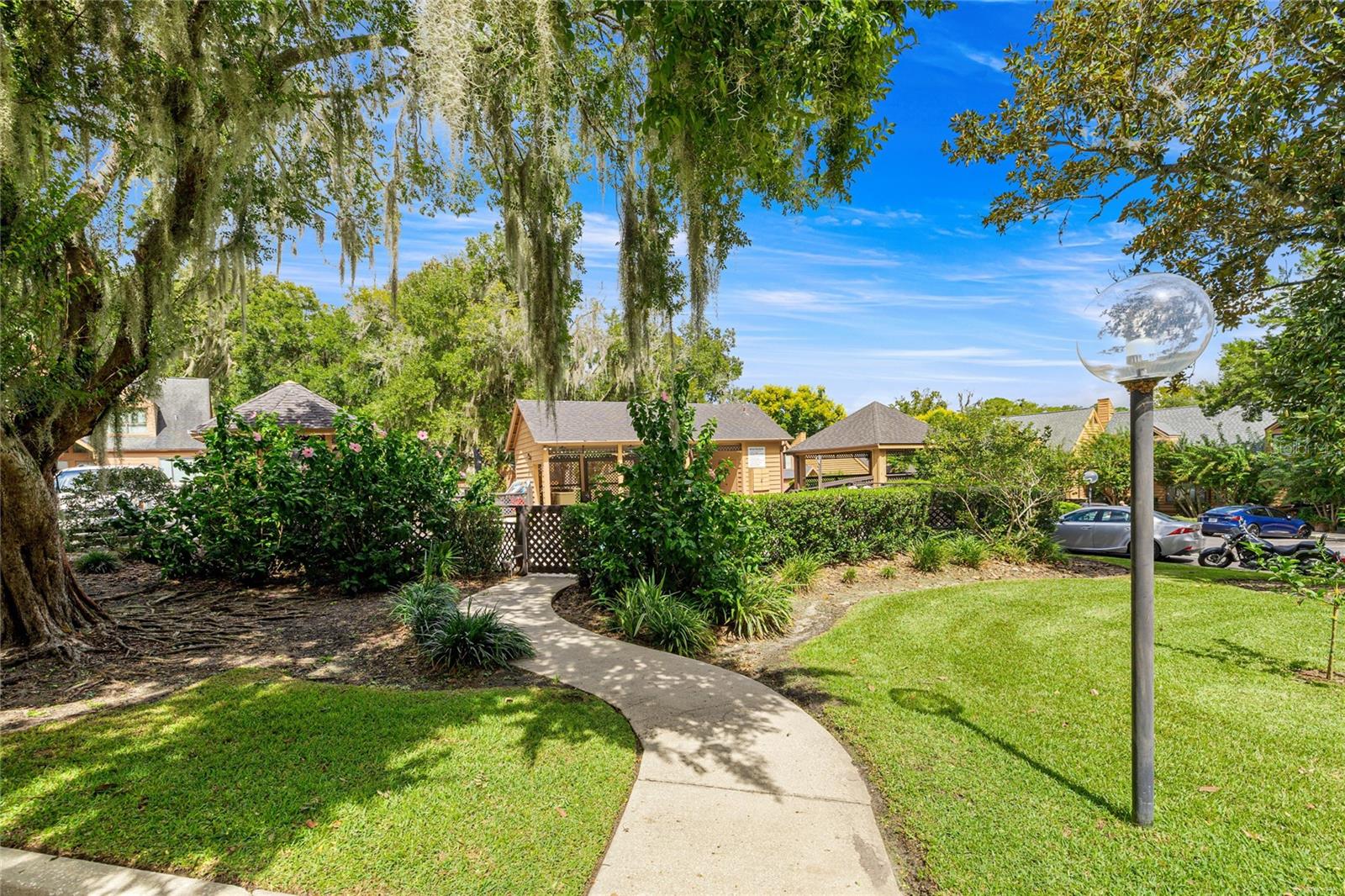 Image 5 of 28 For 1621 2nd Street 201
