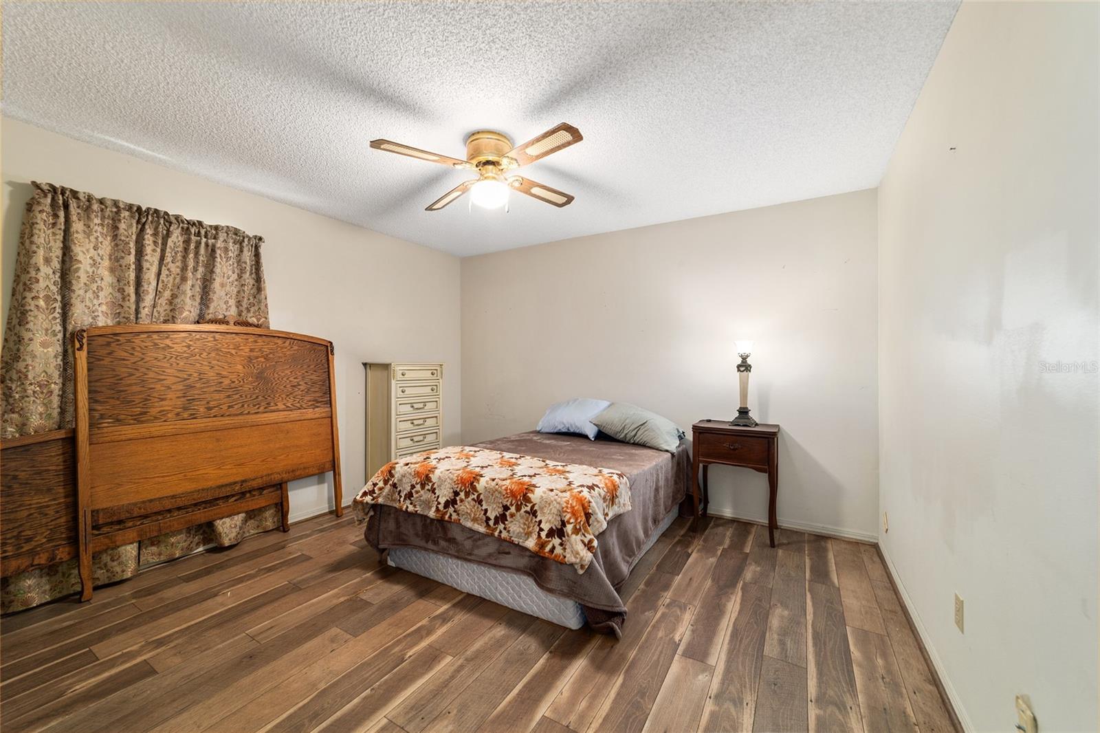 Image 18 of 43 For 5556 62nd Place