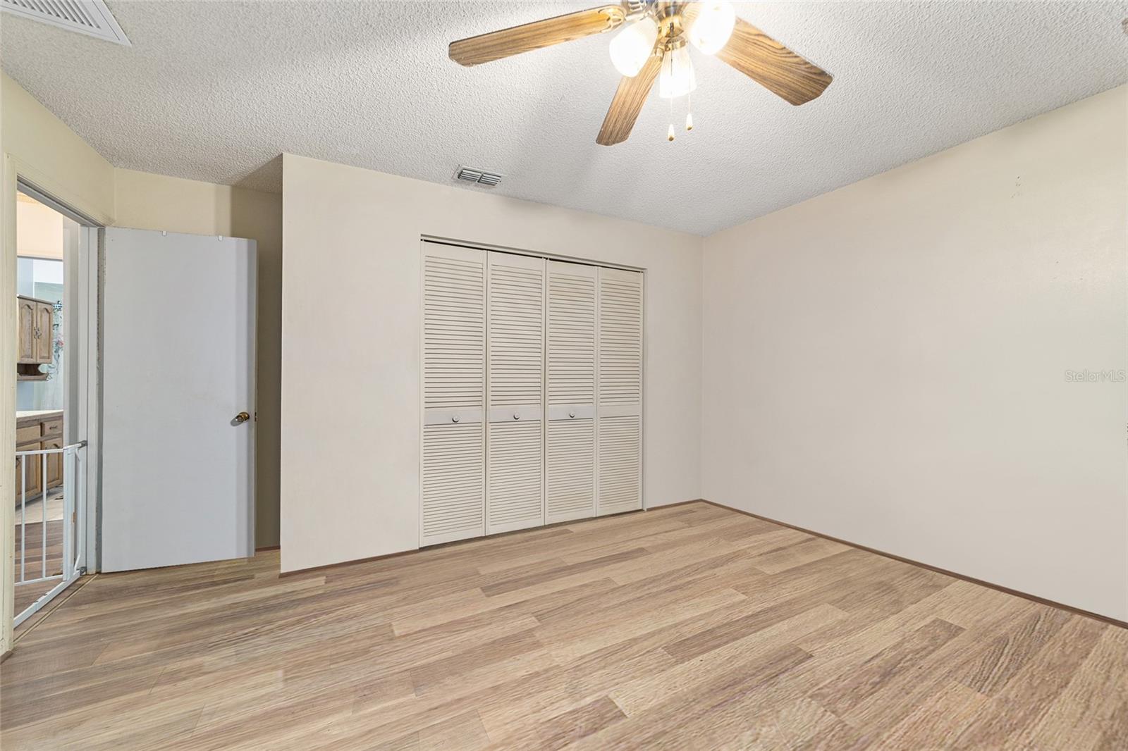 Image 21 of 43 For 5556 62nd Place