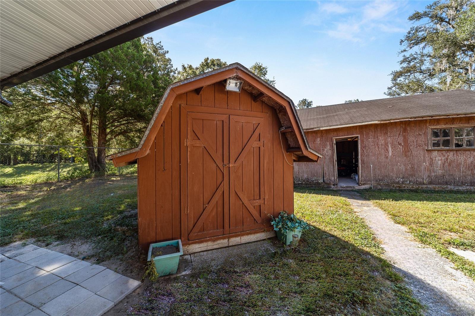 Image 25 of 43 For 5556 62nd Place