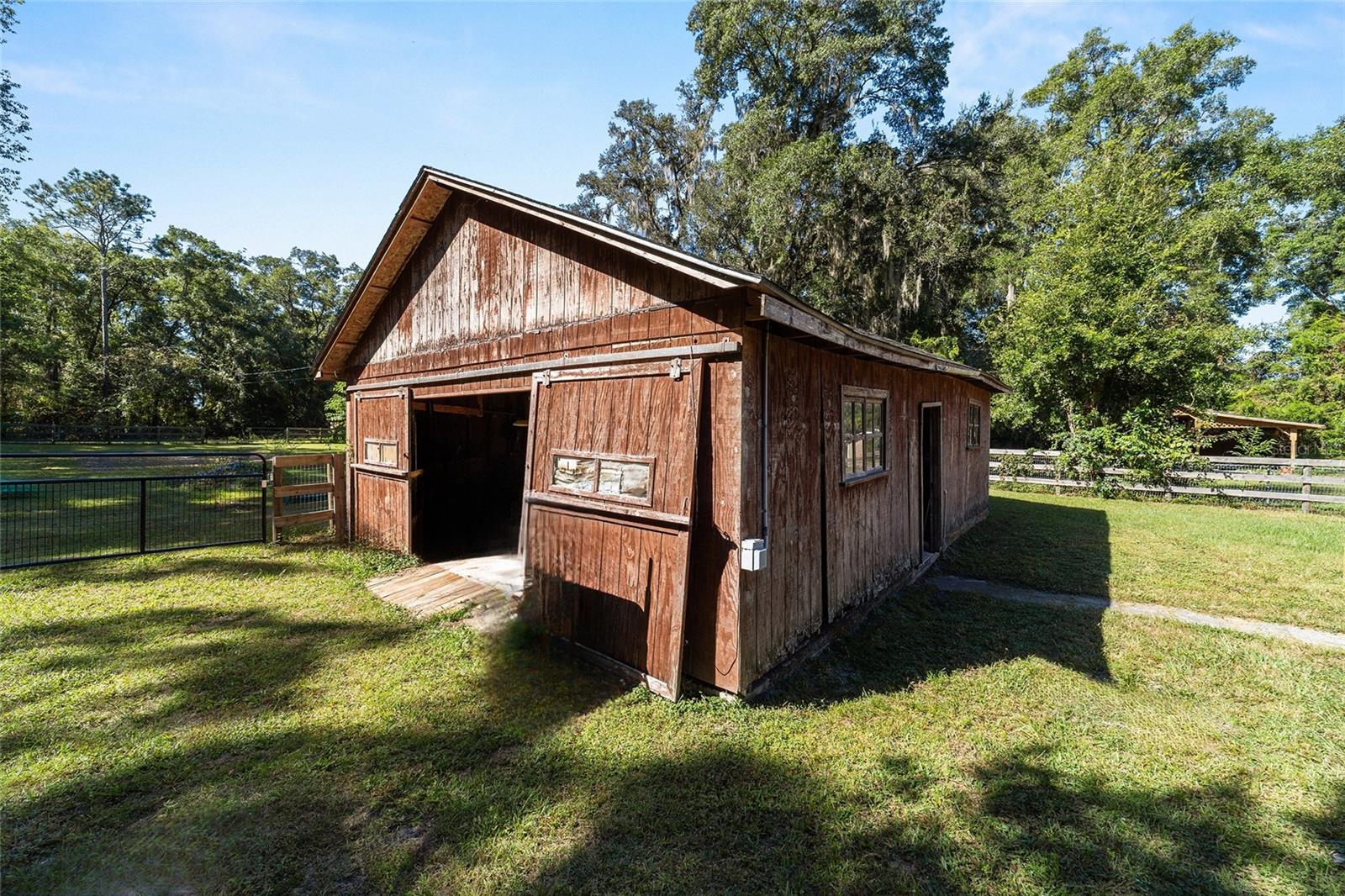 Image 28 of 43 For 5556 62nd Place