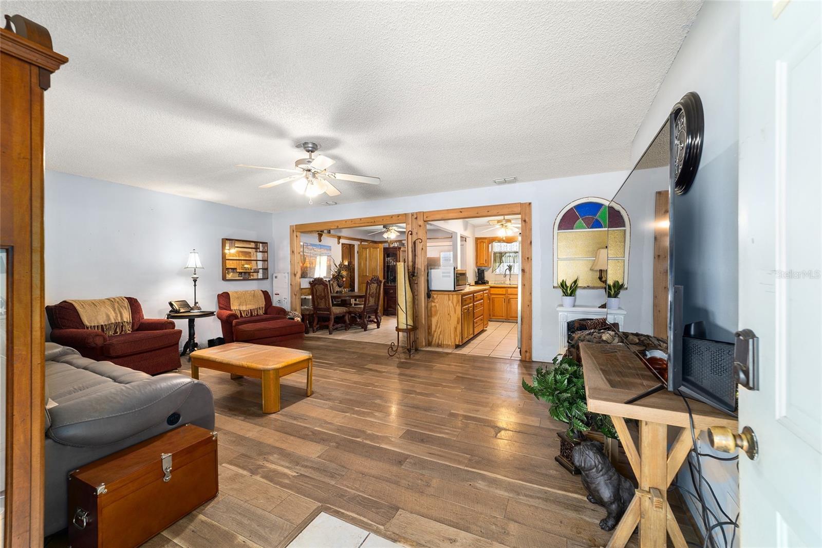 Image 7 of 43 For 5556 62nd Place