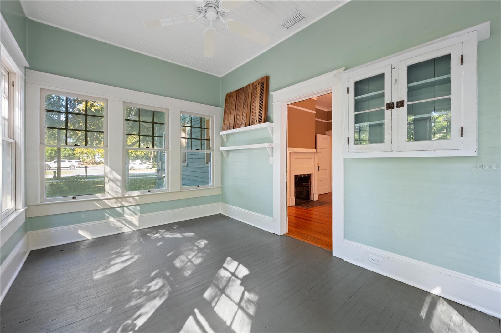 Image 28 of 48 For 207 1st Avenue