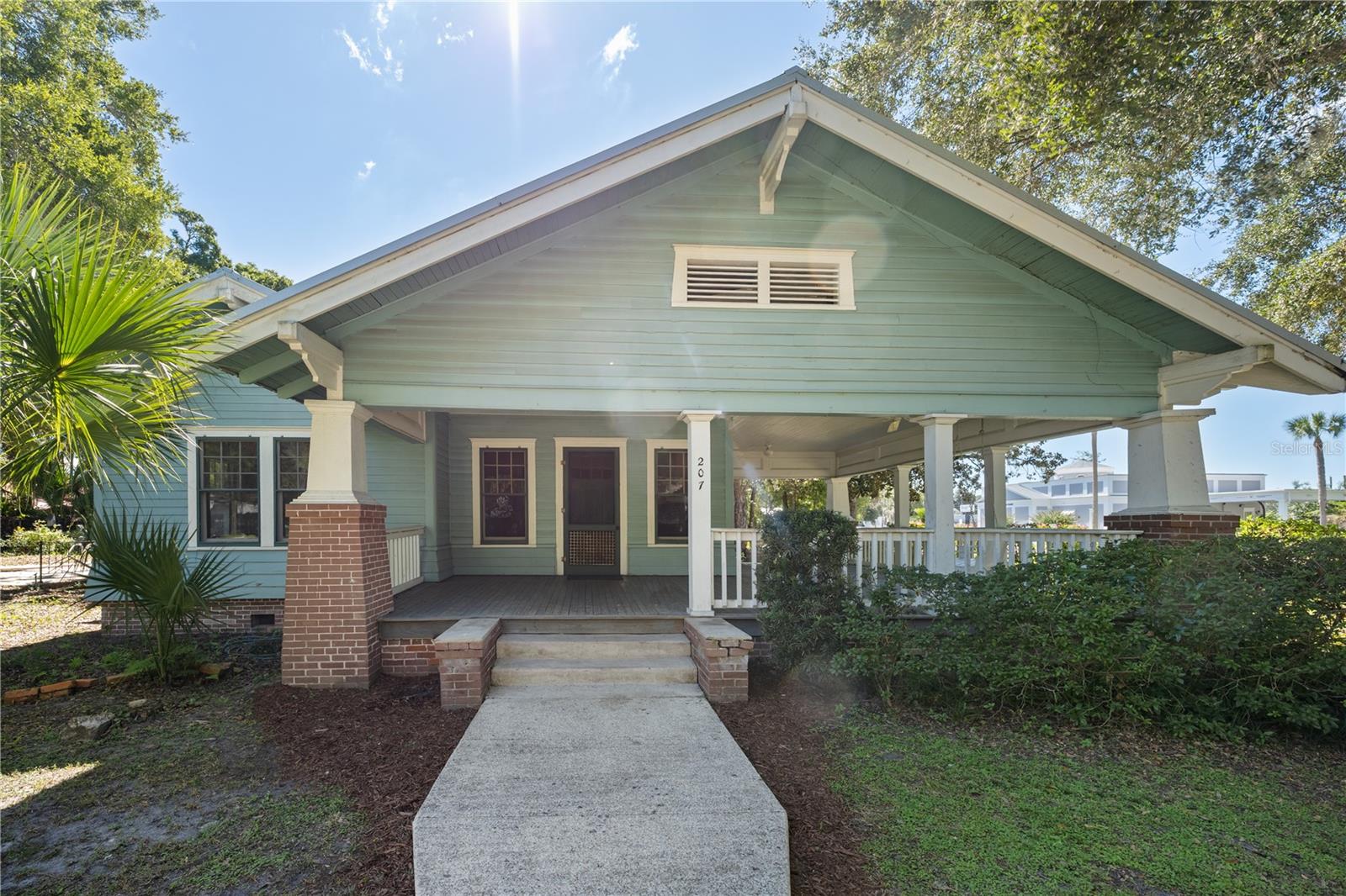 Image 5 of 48 For 207 1st Avenue