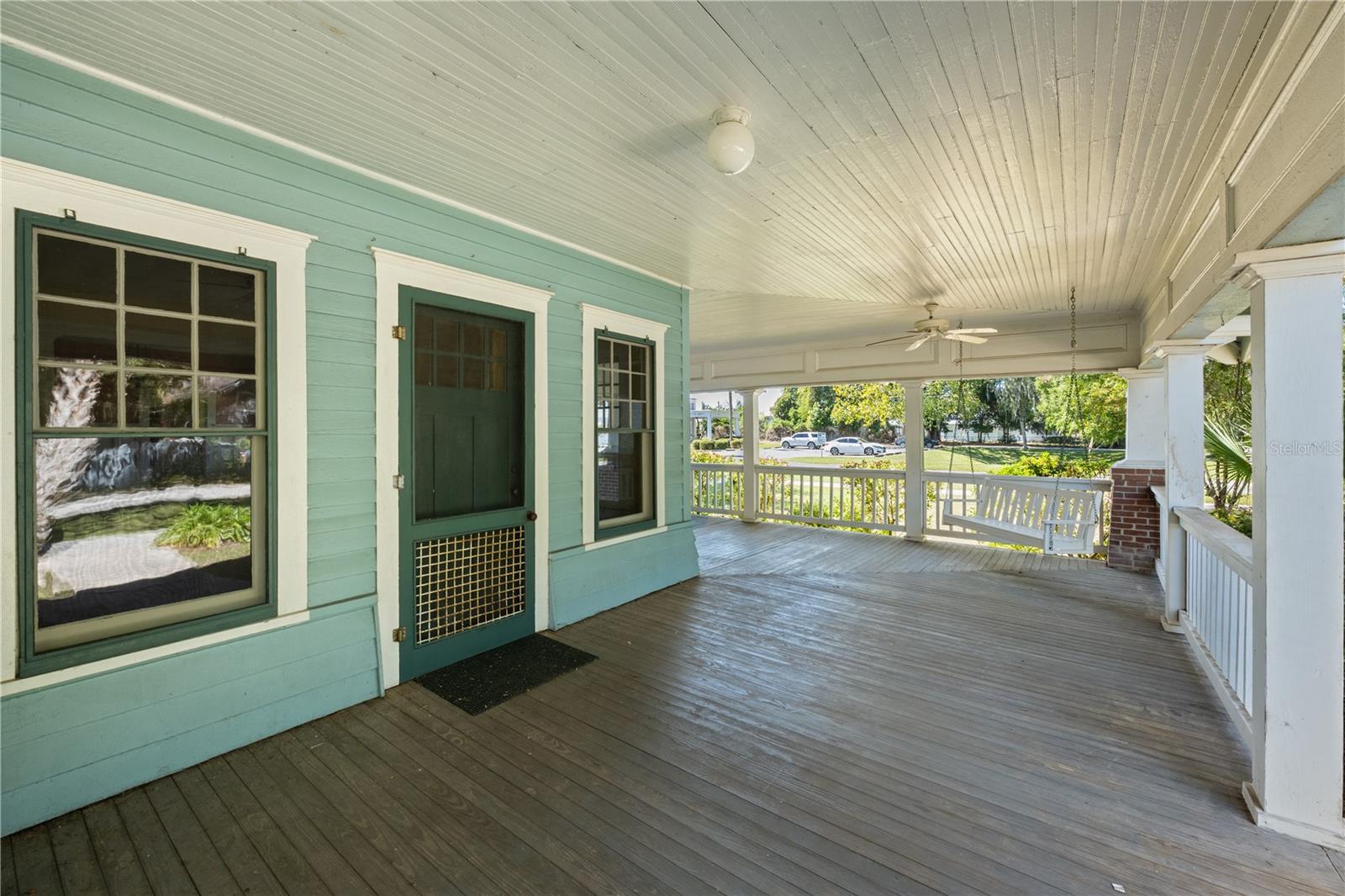 Image 7 of 48 For 207 1st Avenue