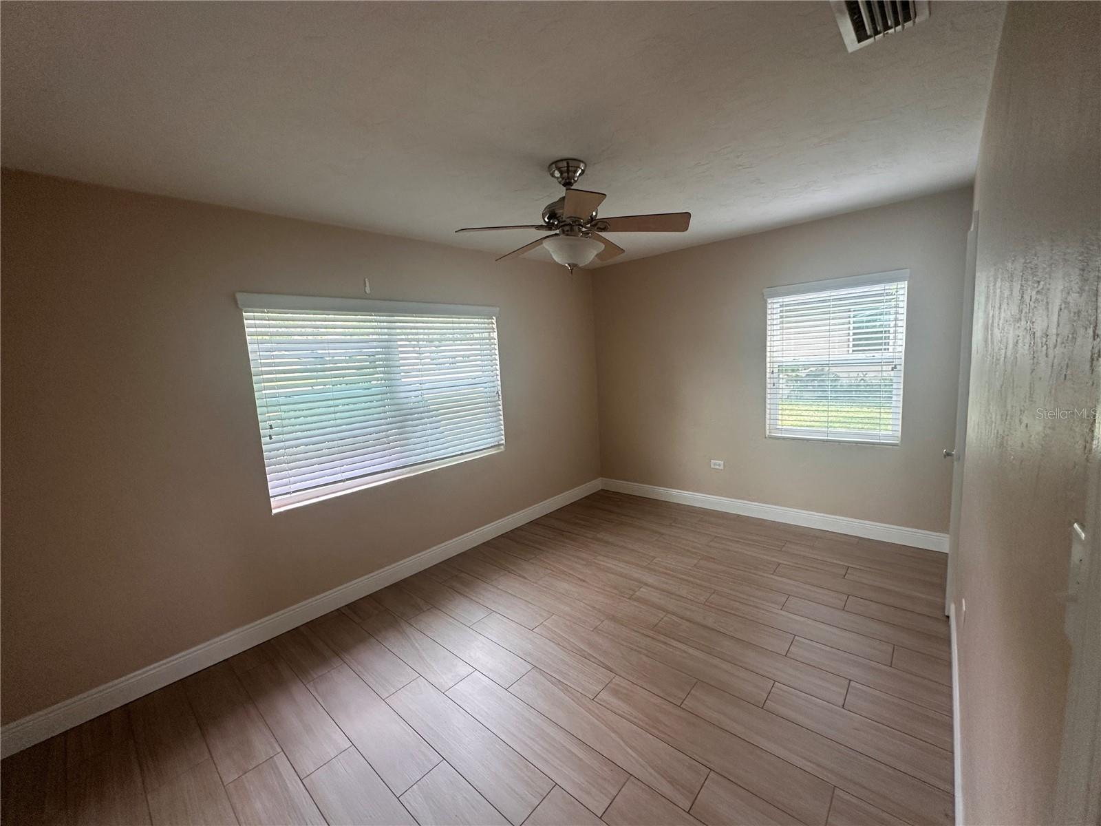Image 8 of 10 For 608 30 Avenue