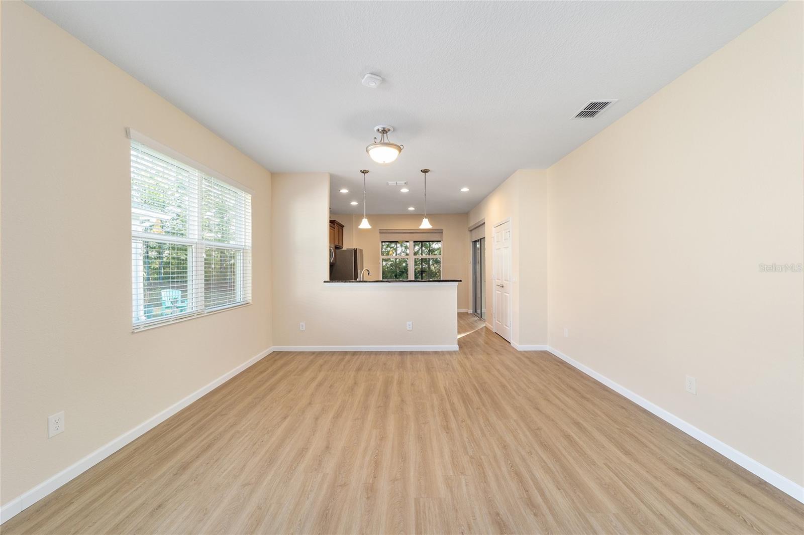 Image 10 of 53 For 9119 70th Loop