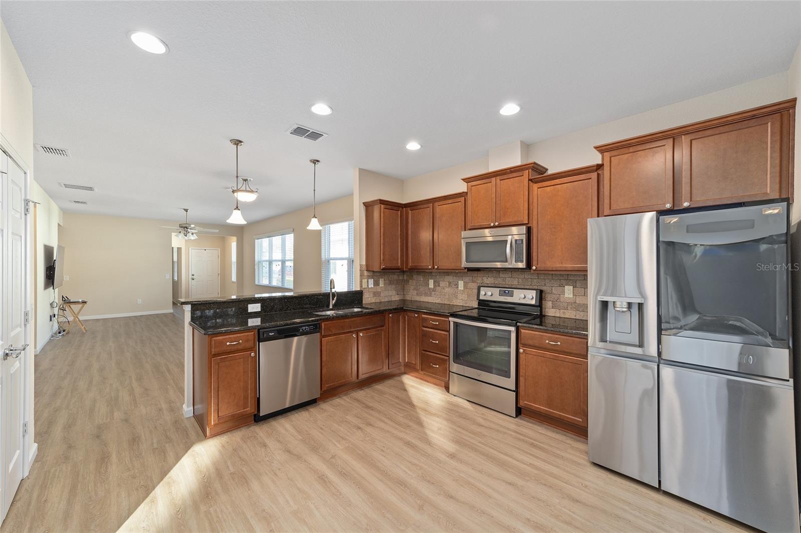 Image 15 of 53 For 9119 70th Loop