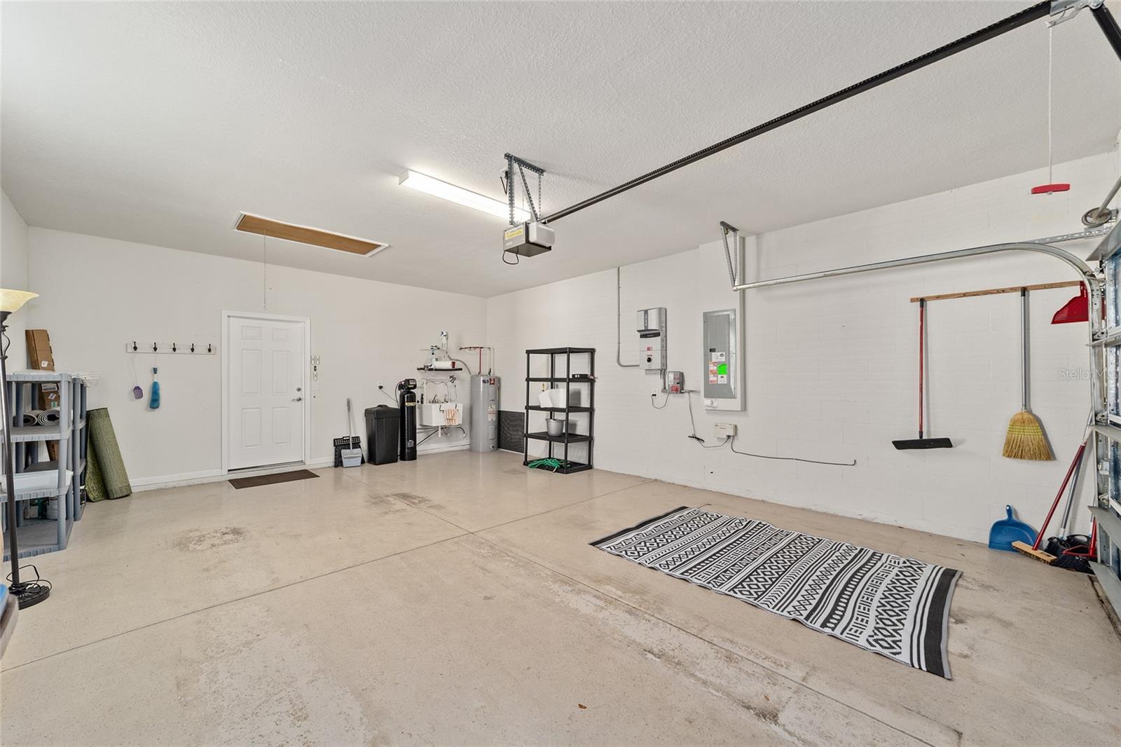 Image 30 of 53 For 9119 70th Loop