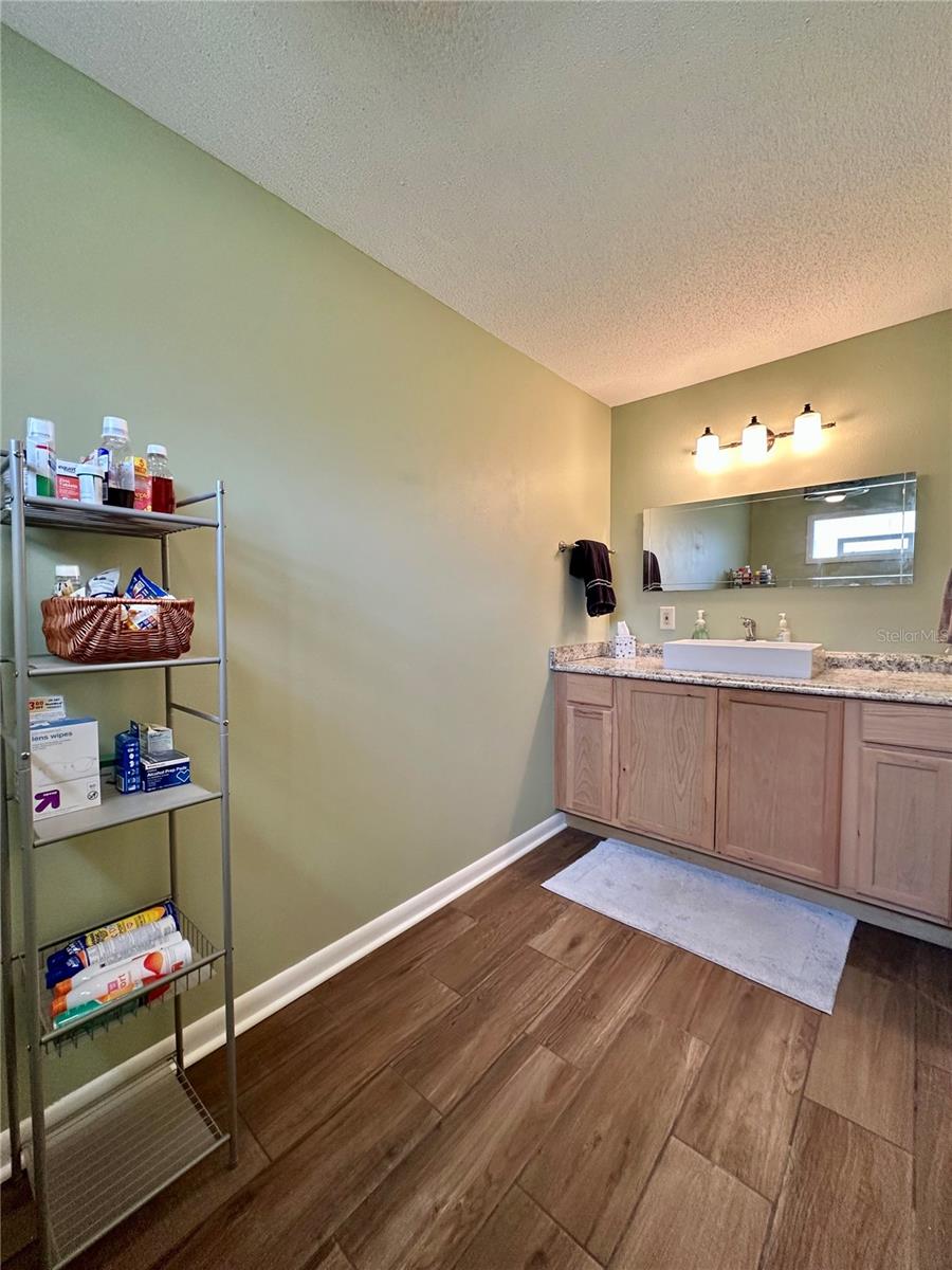 Image 20 of 83 For 370 Gardenia Way