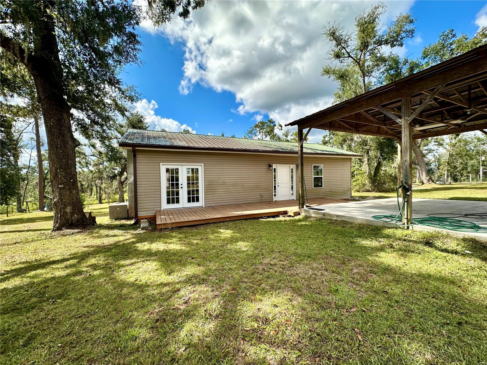 Image 52 of 83 For 370 Gardenia Way