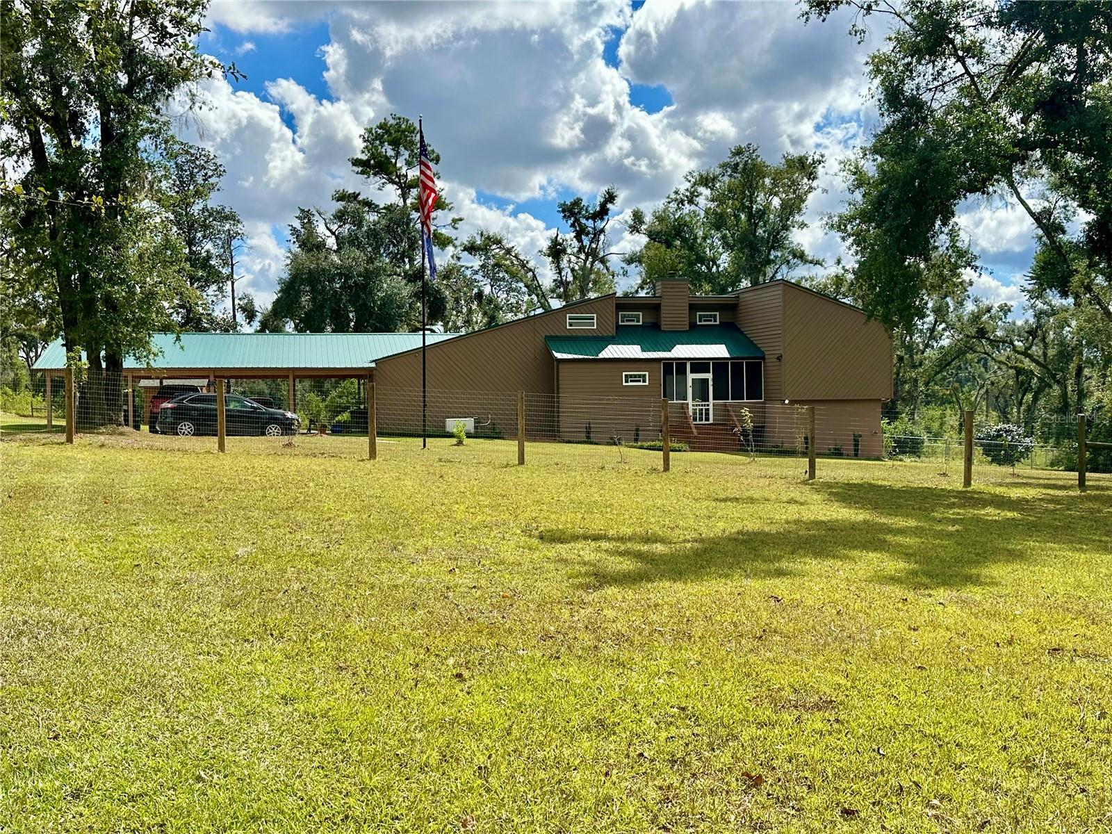 Image 70 of 83 For 370 Gardenia Way