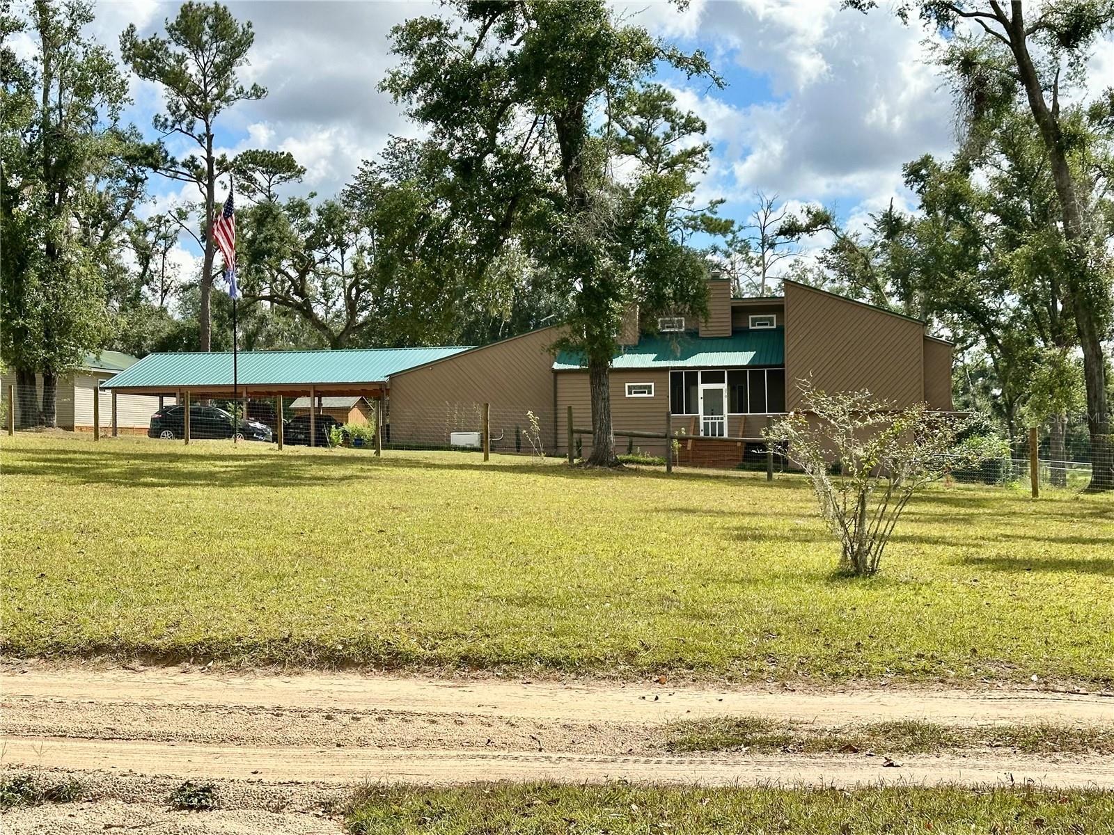 Image 72 of 83 For 370 Gardenia Way
