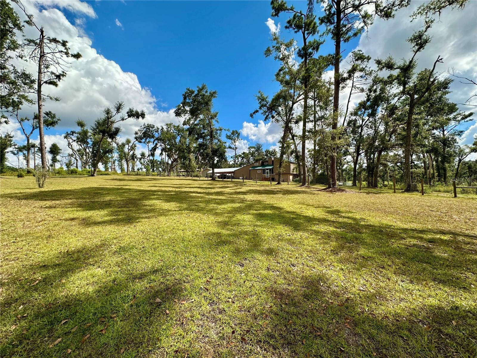 Image 73 of 83 For 370 Gardenia Way
