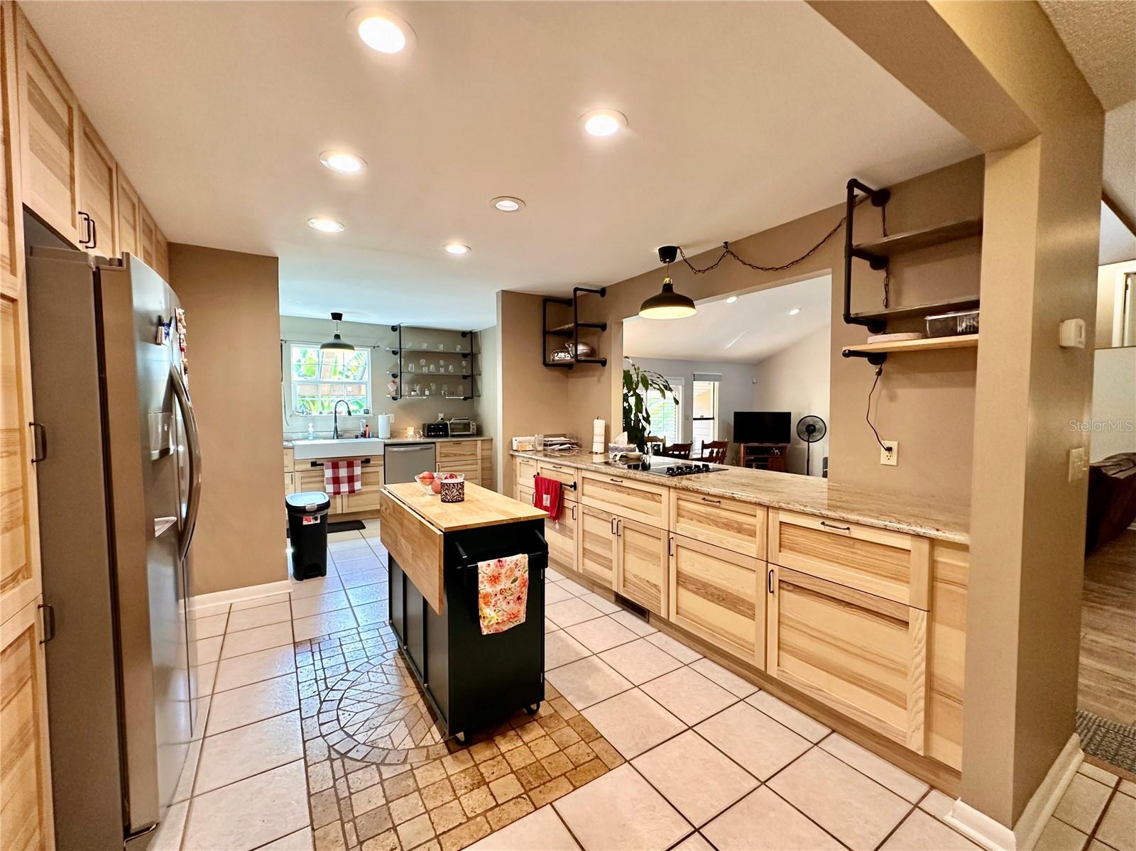 Image 9 of 83 For 370 Gardenia Way