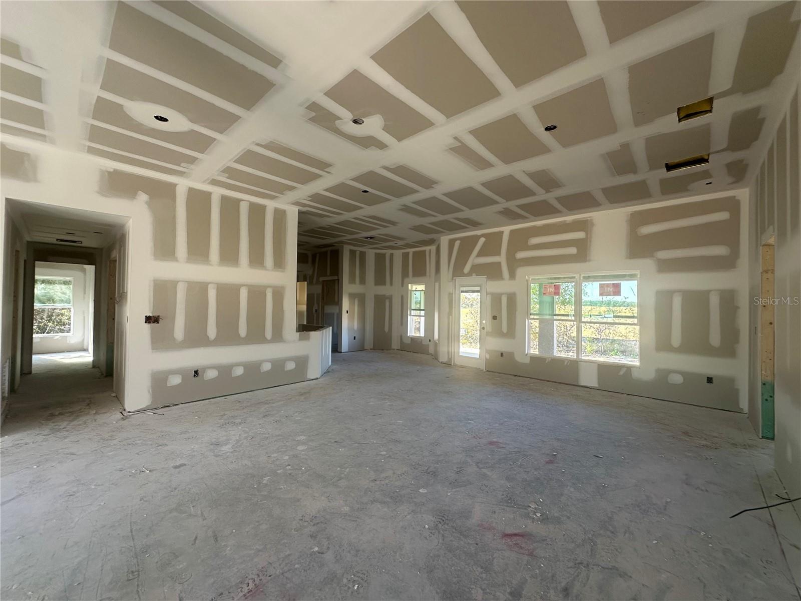 Image 19 of 23 For 6 Olive Circle Loop