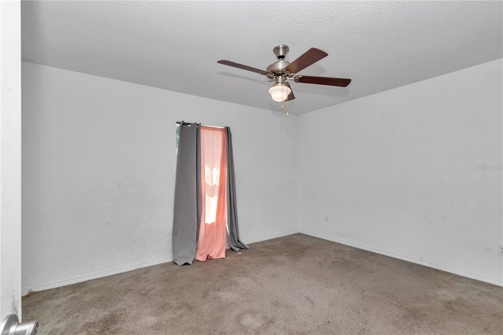 Image 16 of 22 For 7153 124th Street