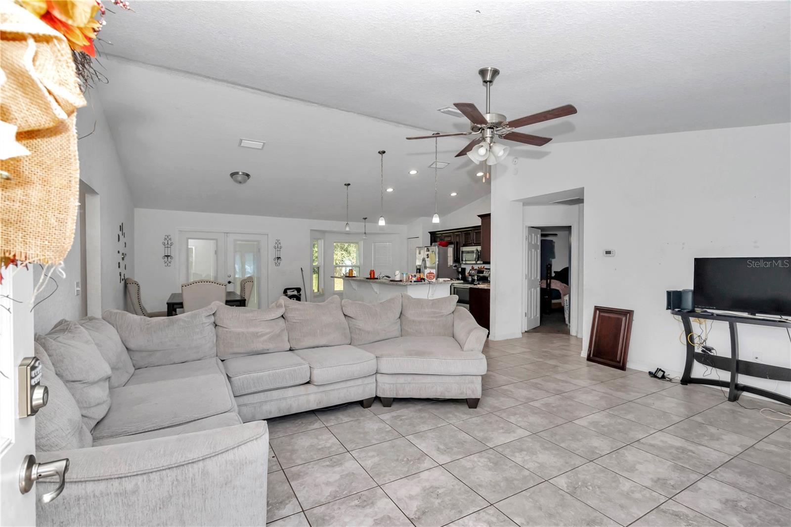 Image 3 of 22 For 7153 124th Street