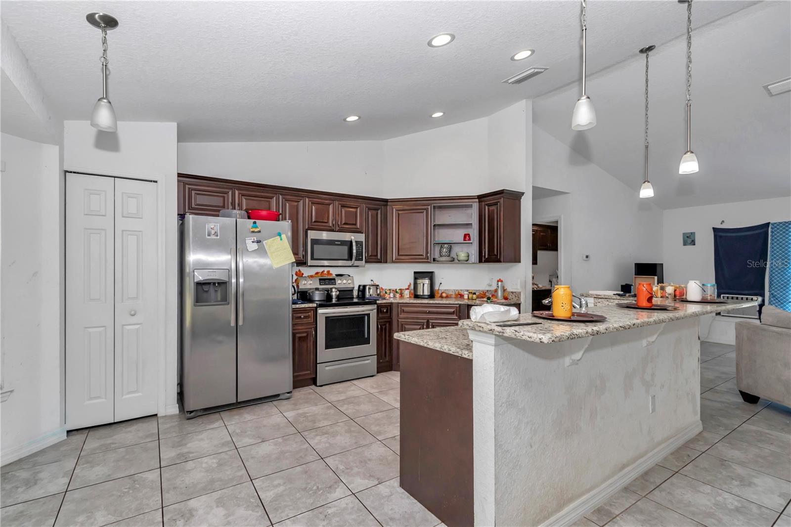 Image 6 of 22 For 7153 124th Street