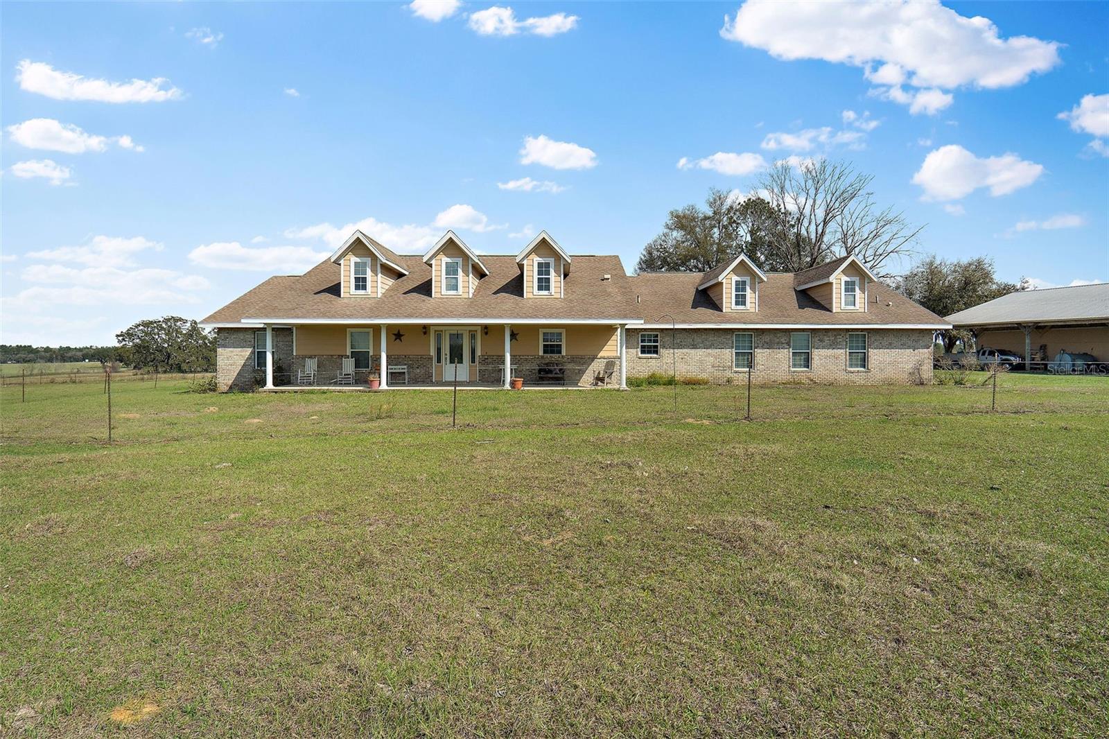 Image 6 of 38 For 19355 25th Place