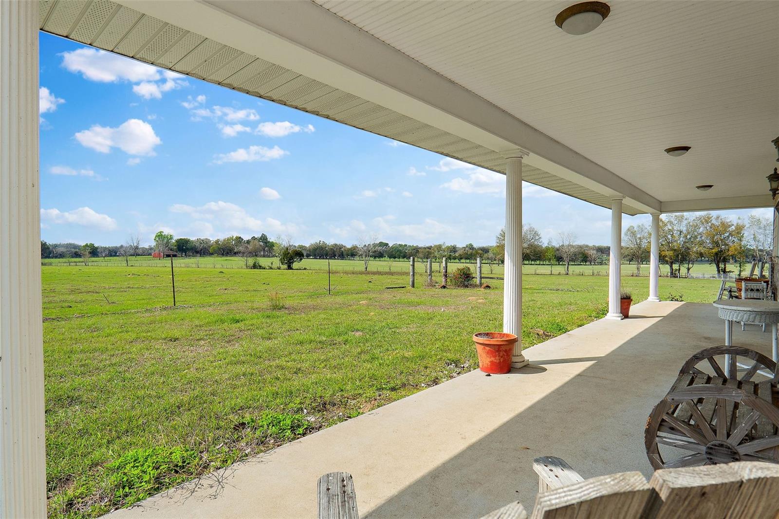 Image 7 of 38 For 19355 25th Place