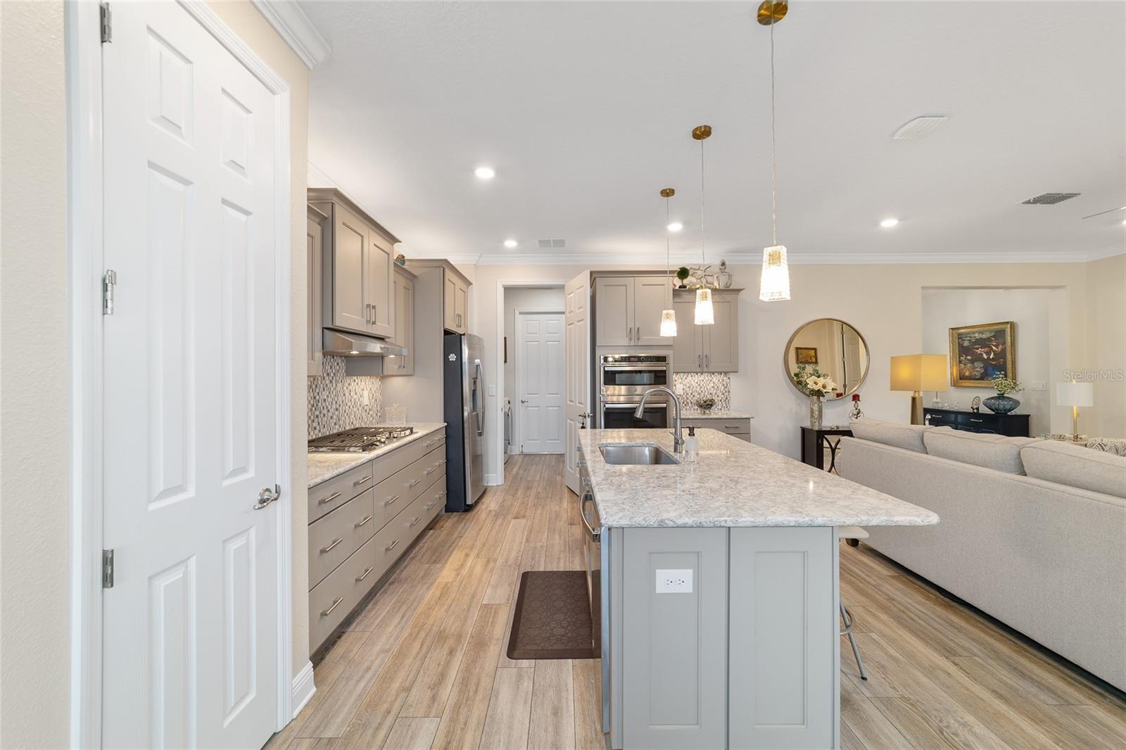 Image 27 of 66 For 10418 92nd Place Road