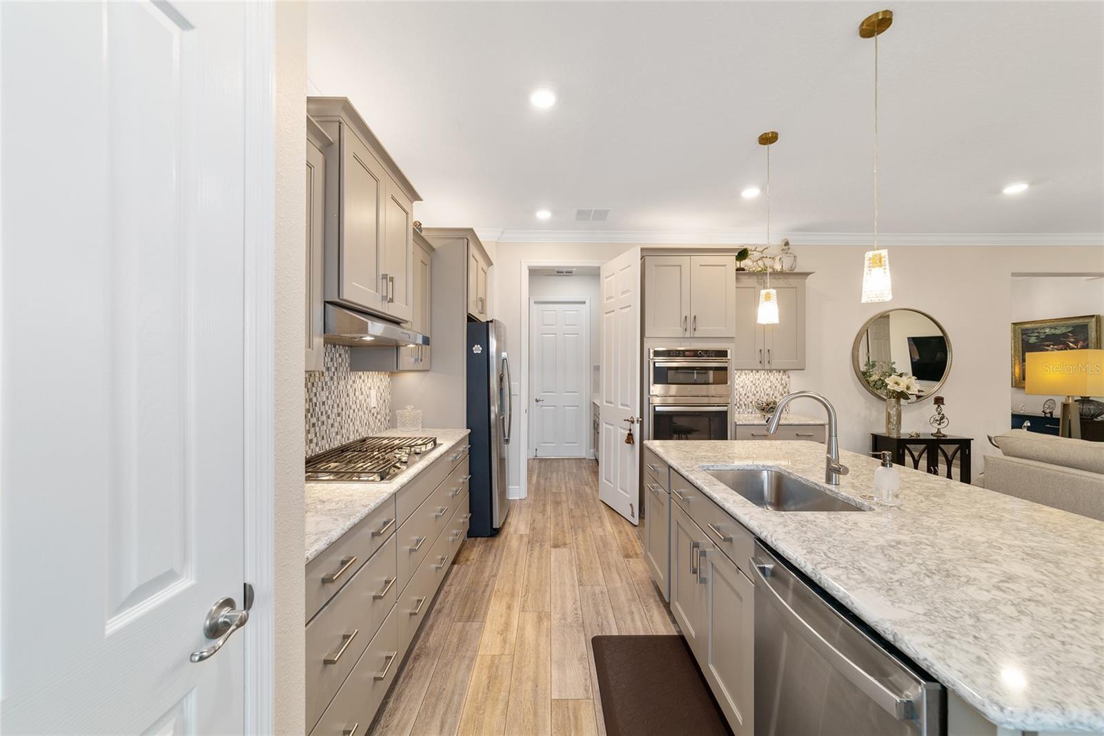 Image 28 of 66 For 10418 92nd Place Road