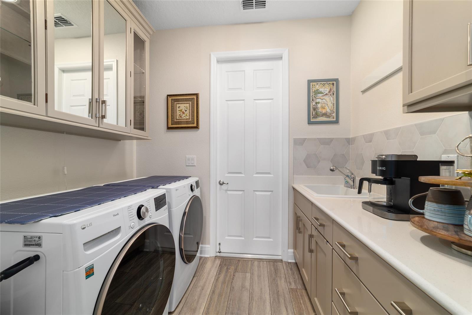 Image 48 of 66 For 10418 92nd Place Road