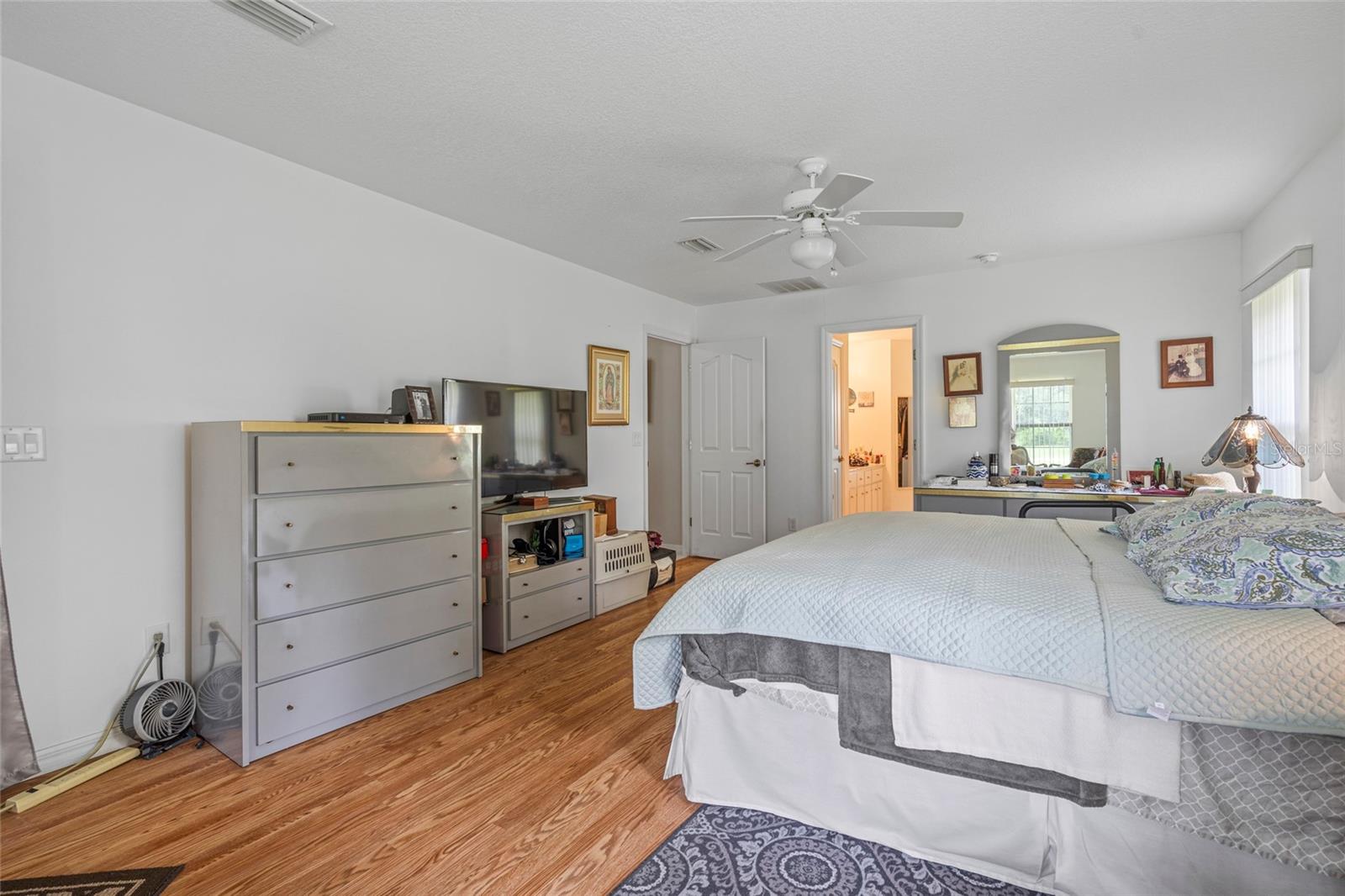 Image 15 of 43 For 10716 53rd Circle