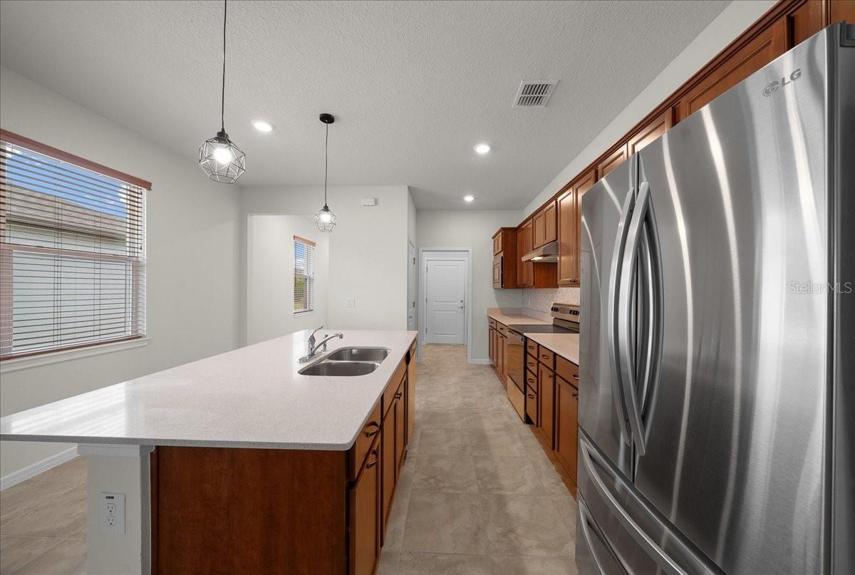 Image 8 of 47 For 6119 93rd Circle