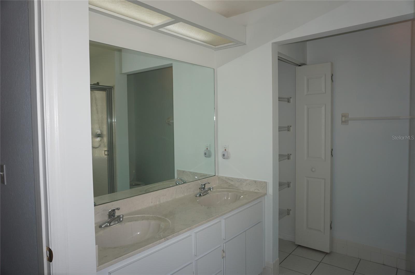 Image 21 of 37 For 7178 113th Loop