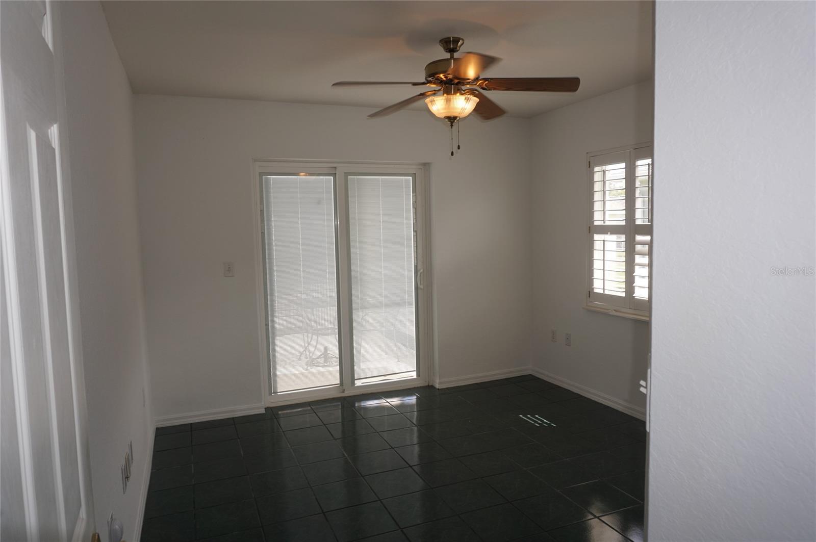 Image 27 of 37 For 7178 113th Loop