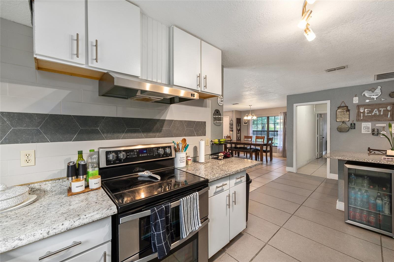 Image 18 of 51 For 12025 103rd Lane