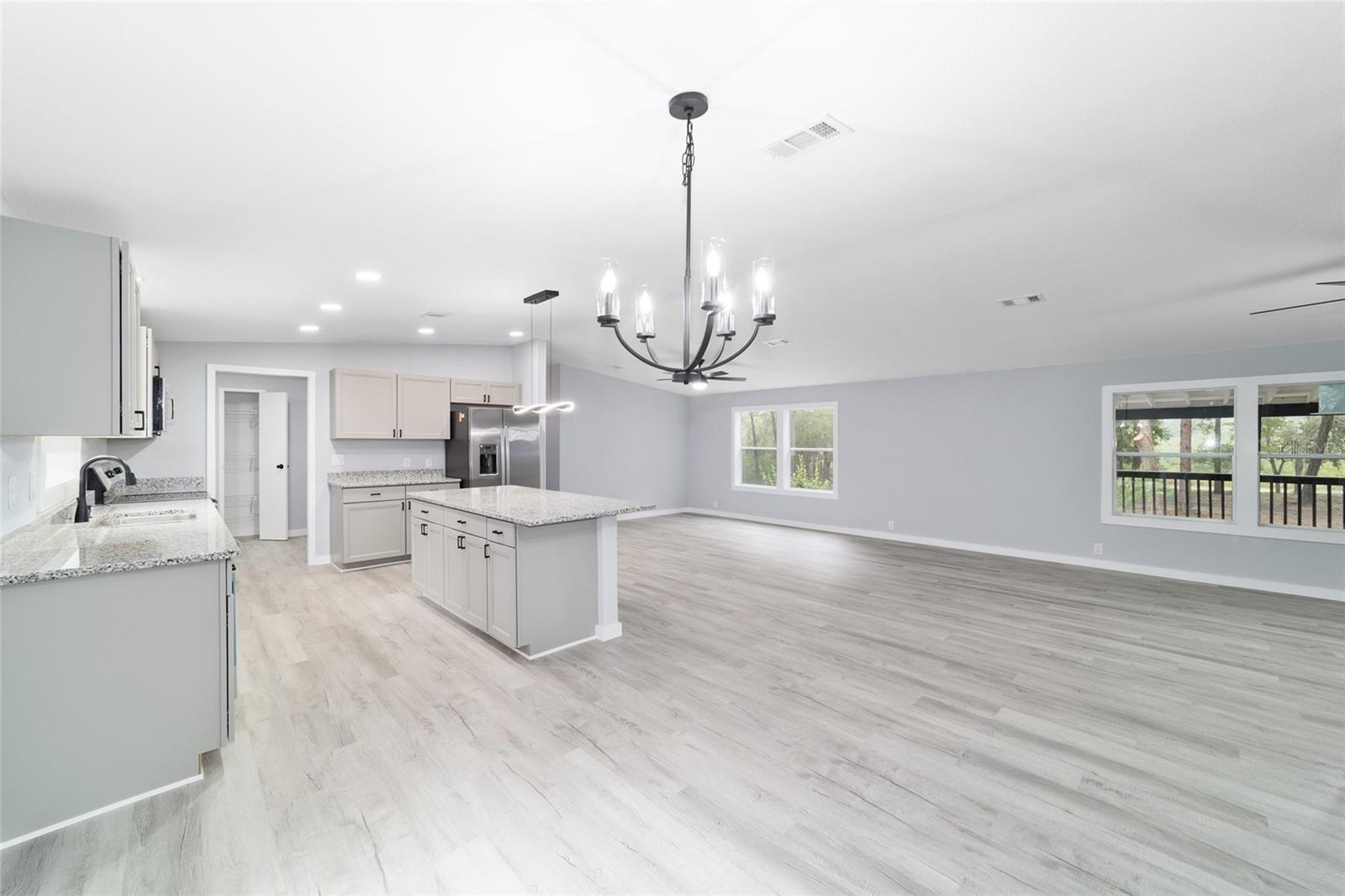 Image 25 of 60 For 18075 60th Street