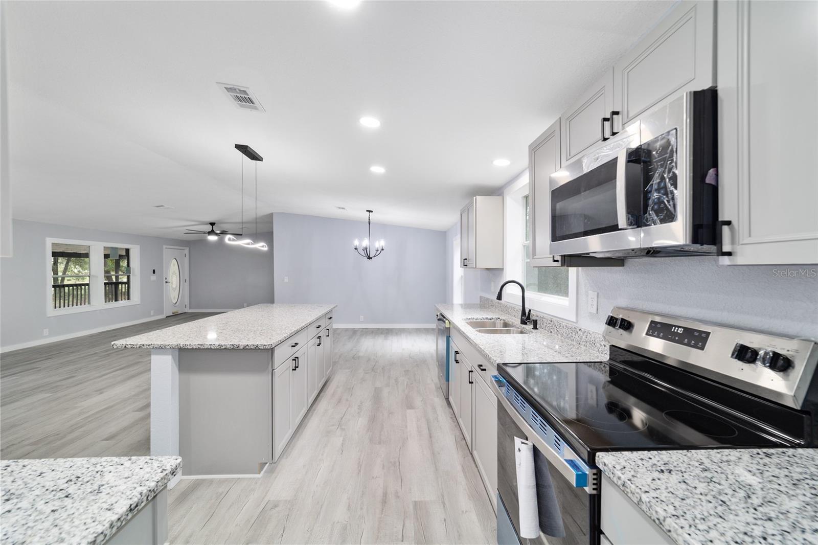 Image 31 of 60 For 18075 60th Street