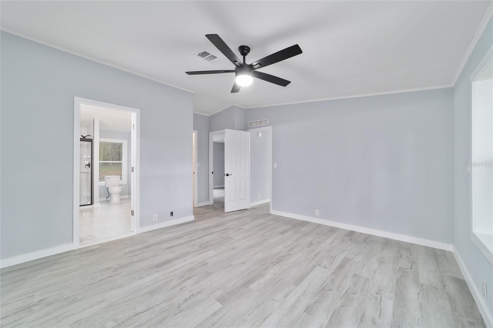 Image 35 of 60 For 18075 60th Street