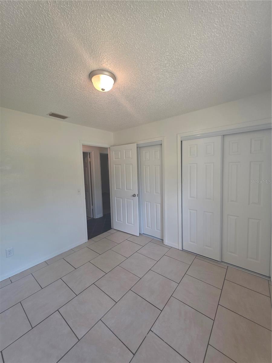 Image 7 of 12 For 4995 27th Court