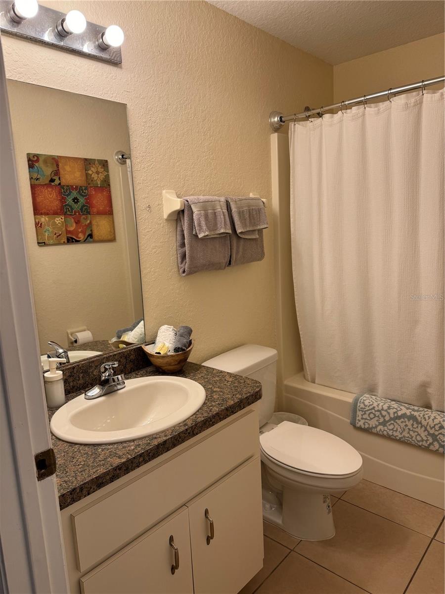 Image 23 of 29 For 5730 33rd Street