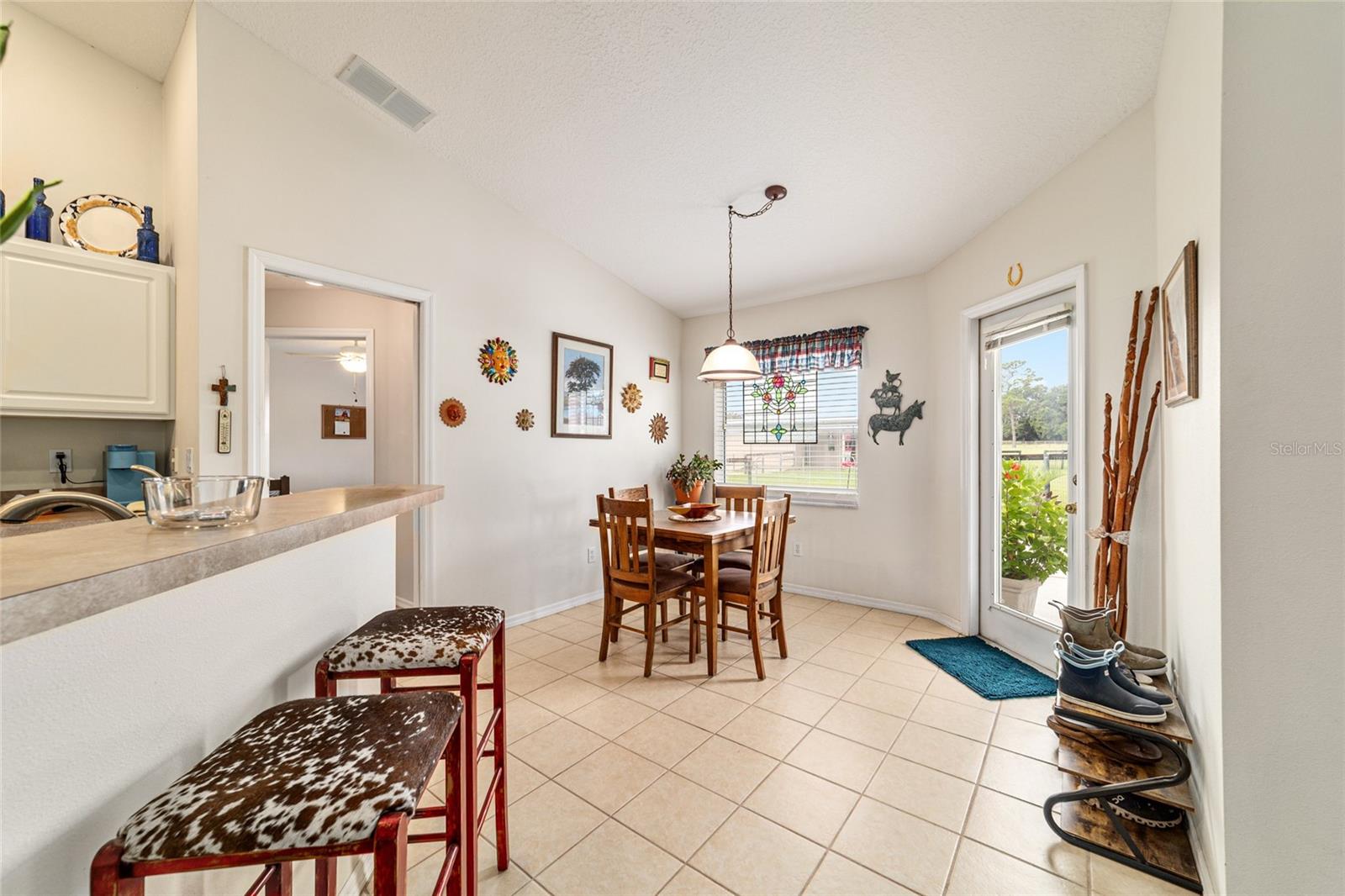 Image 24 of 84 For 19630 15th Place