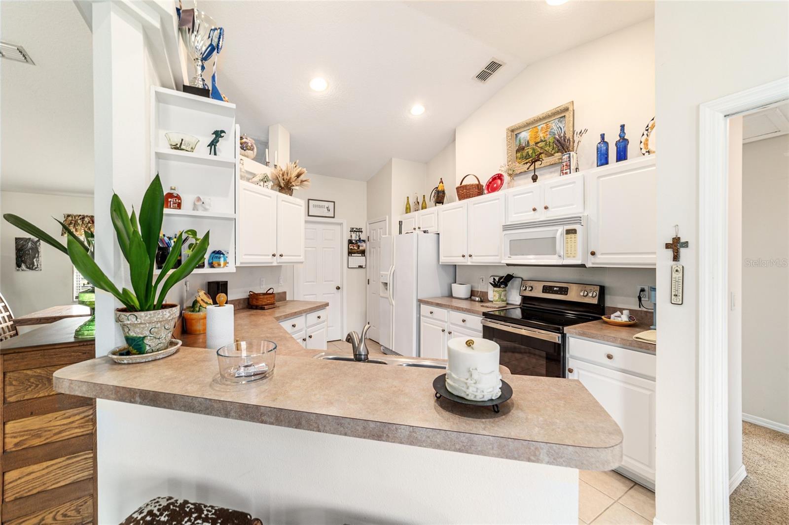 Image 29 of 84 For 19630 15th Place