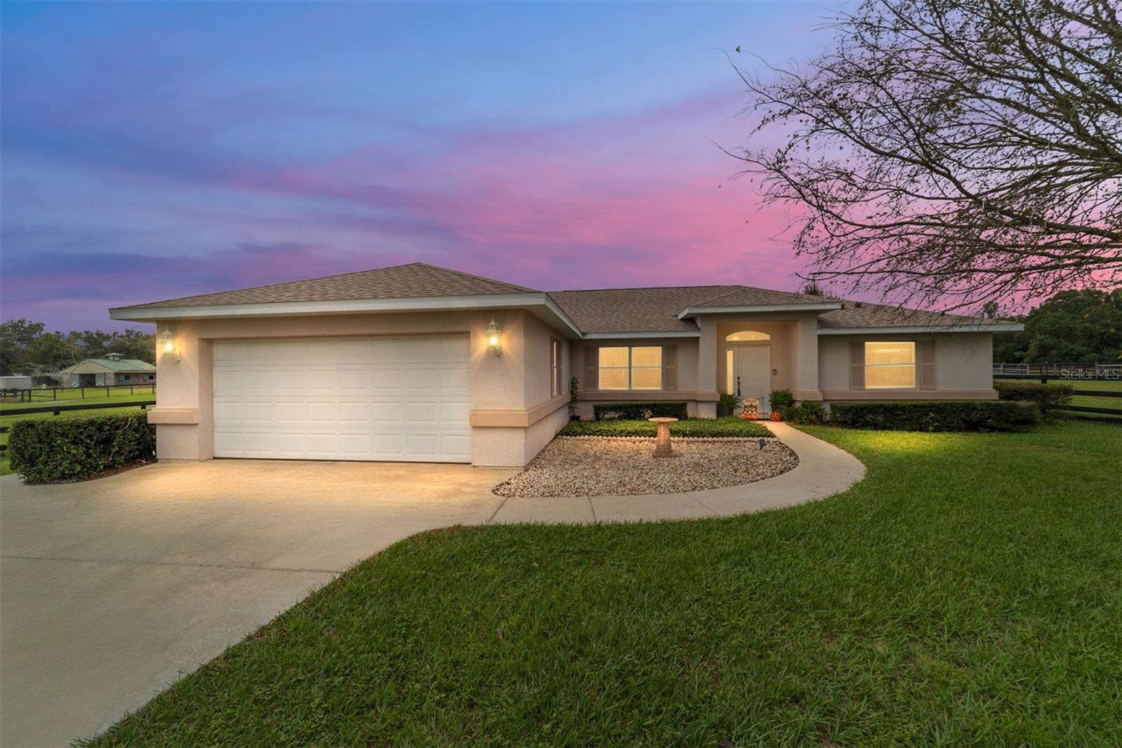 Image 3 of 84 For 19630 15th Place