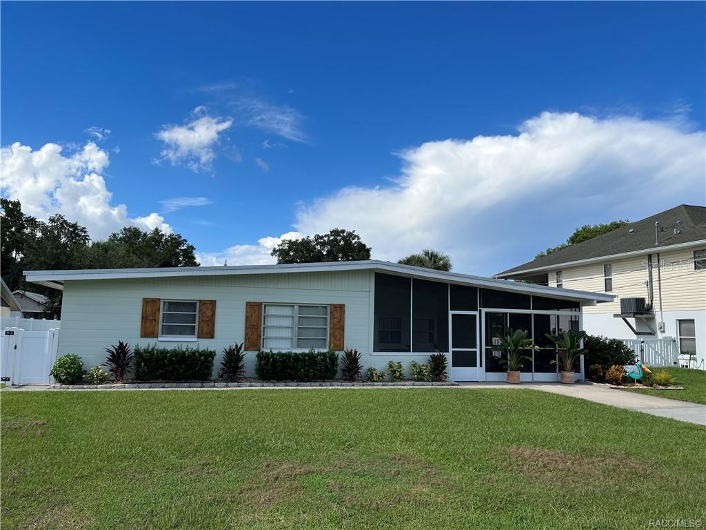 Details for 1920 18th Street, CRYSTAL RIVER, FL 34428