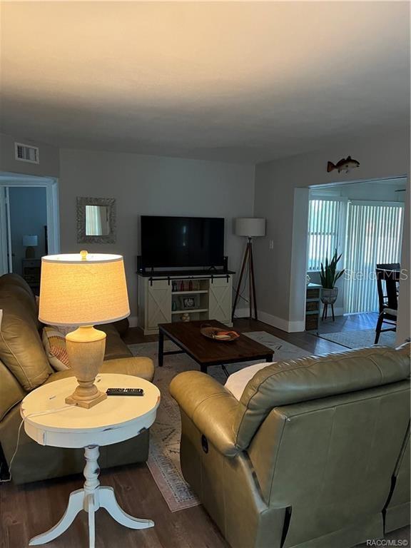 Image 9 of 27 For 1920 18th Street